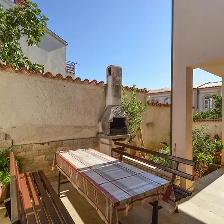 Appartement Studio In Pjescana Uvala/istrien 17324 Vintijan